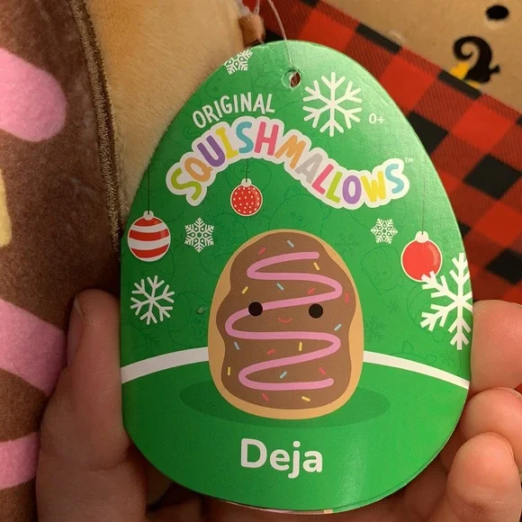 Deja donut squishmallow - Picture 2 of 4